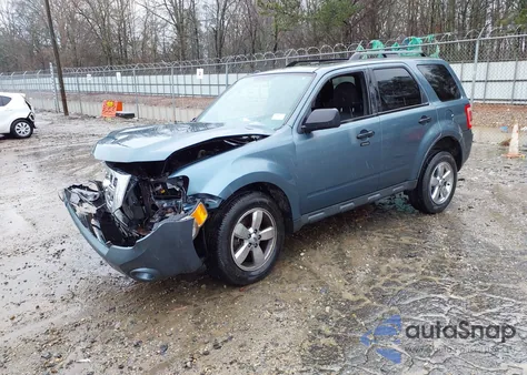 2011 Ford Escape Xlt z USA, uszkodzony, nr VIN 1FMCU0DG5BKA78379